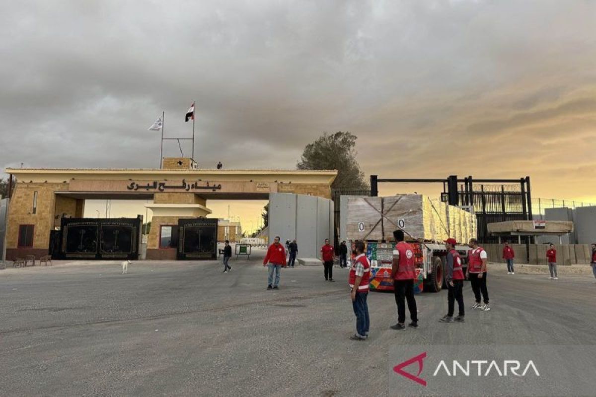 Perlintasan Rafah resmi beroperasi kembali