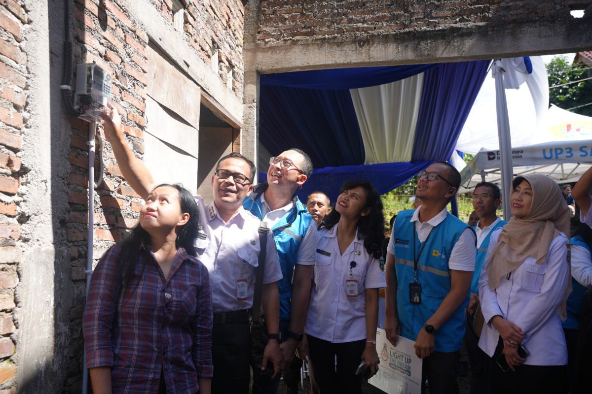 PLN UID Jateng & DIY hadirkan Terang Ramadan 1447 H lewat program "Light Up The Dream" di Salatiga