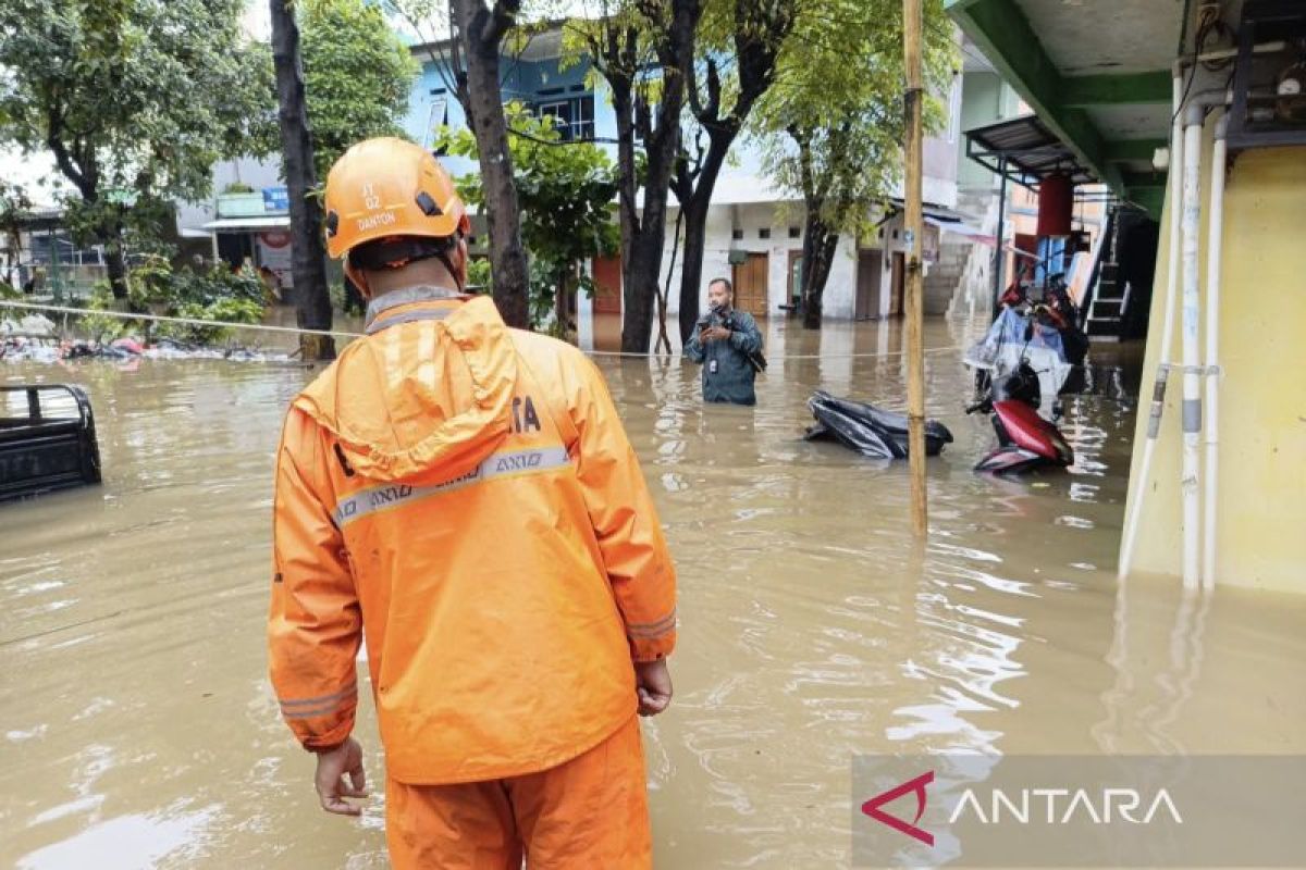 Banjir Jakarta meluas, kini 75 RT dan 19 ruas jalan terendam