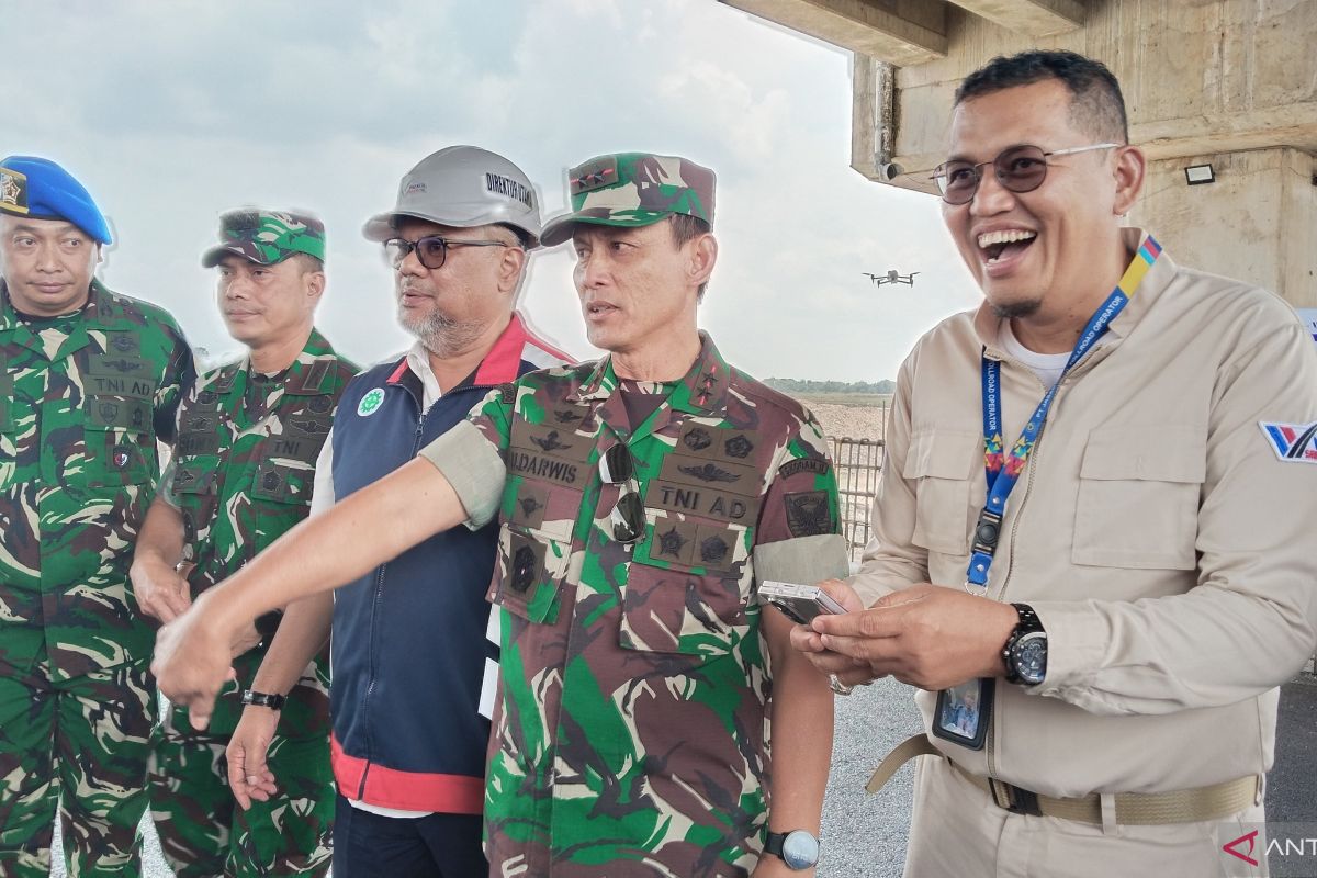 Snipers deployed on South Sumatra toll for Eid travel