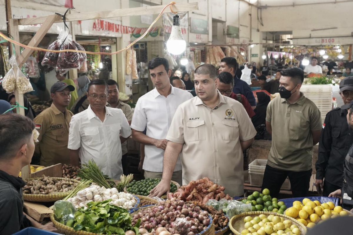 Komisi IV DPR minta pemerintah perbanyak pasar murah tekan harga pangan