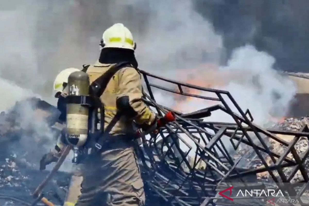 PLN Jaya imbau warga cek instalasi listrik rumah sebelum mudik Lebaran