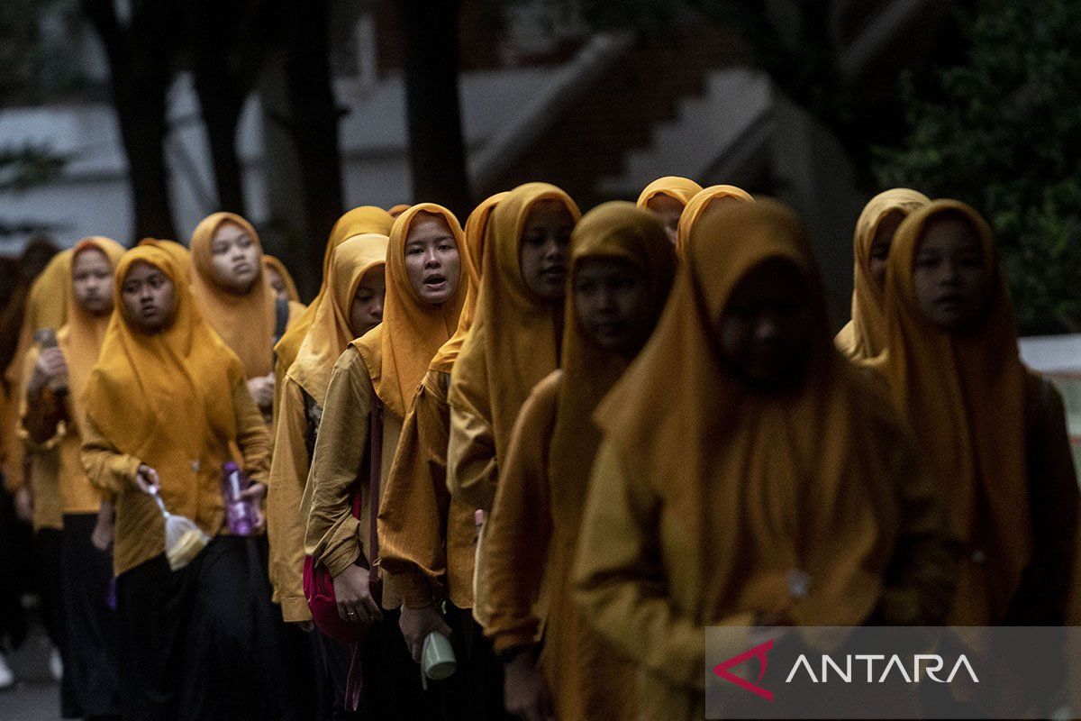 Sepekan, regulasi baru pesantren hingga audit pengadaan Sekolah Rakyat