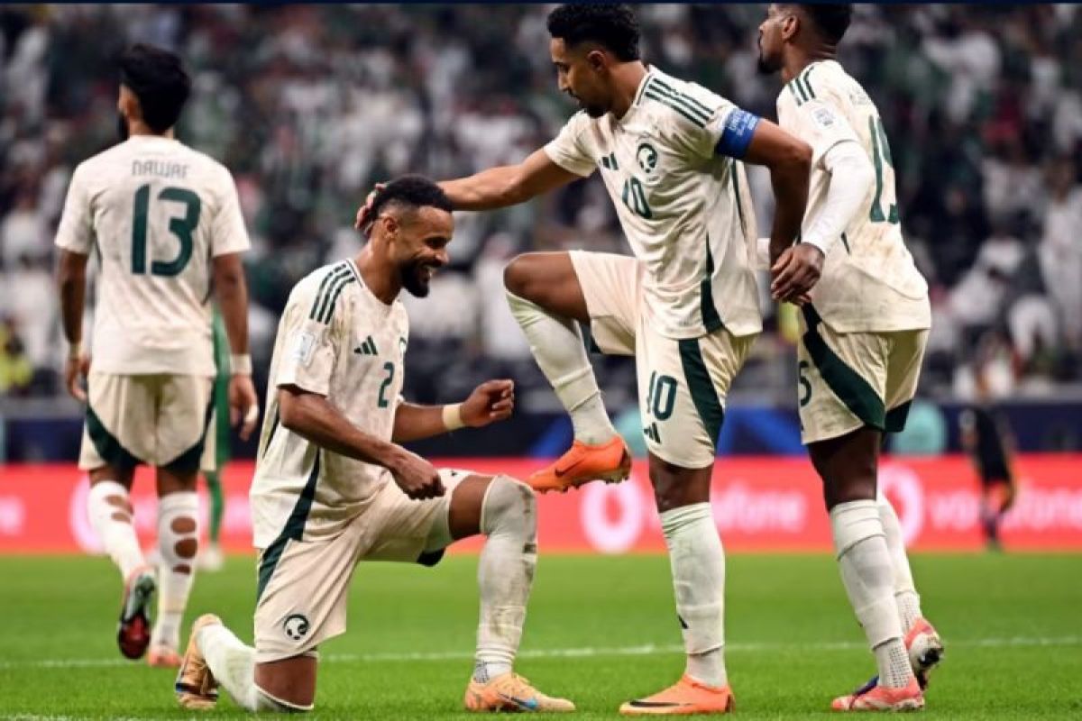 Pelatih Arab Saudi akui timnya tak mampu bendung kualitas Spanyol