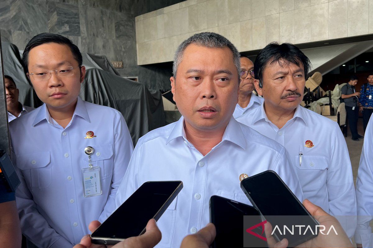 Menhub: Pengembangan jalur kereta Trans Sumatra tak andalkan APBN