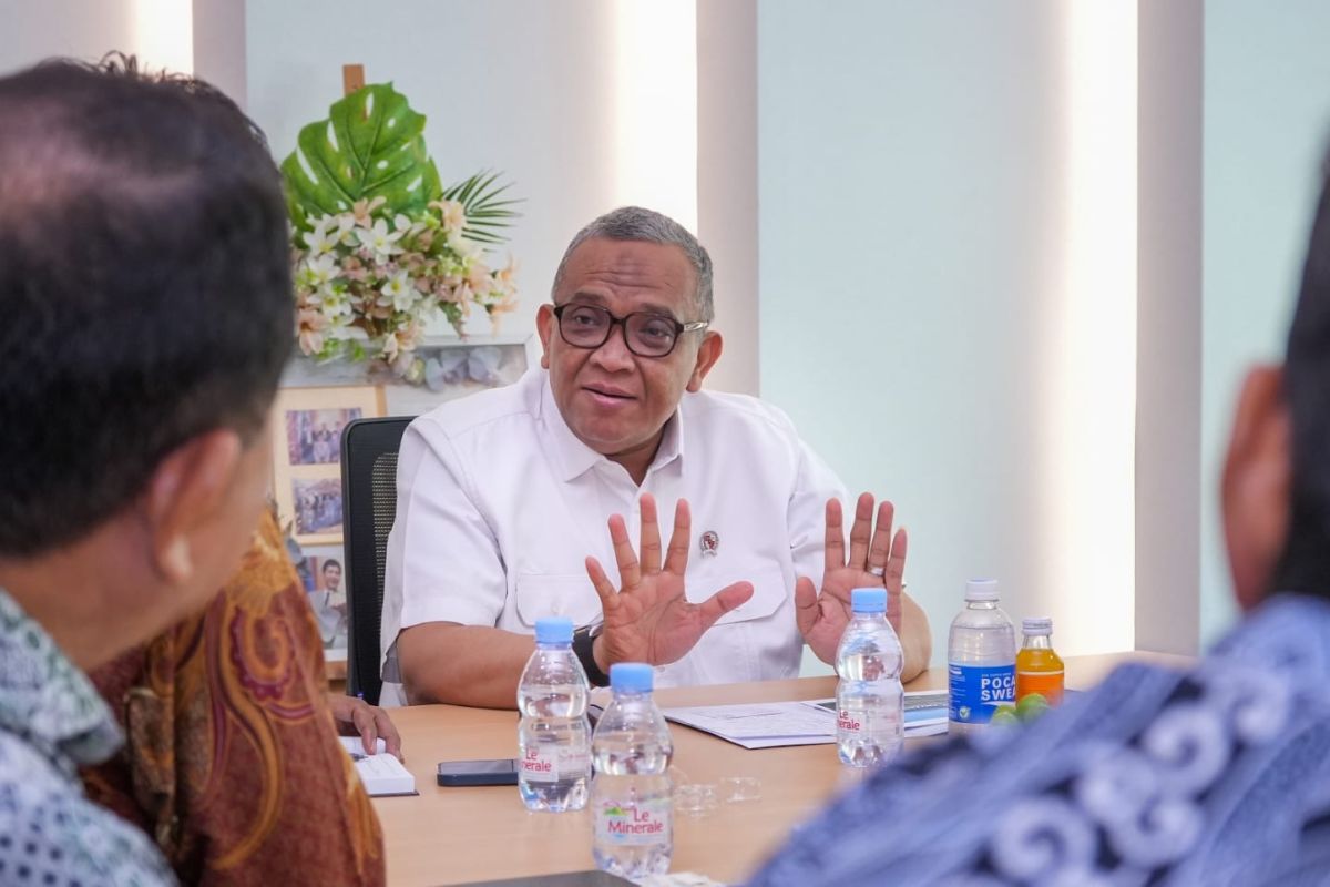 Wamenaker:Penguatan kompetensi vokasi dan bahasa perluas peluang kerja