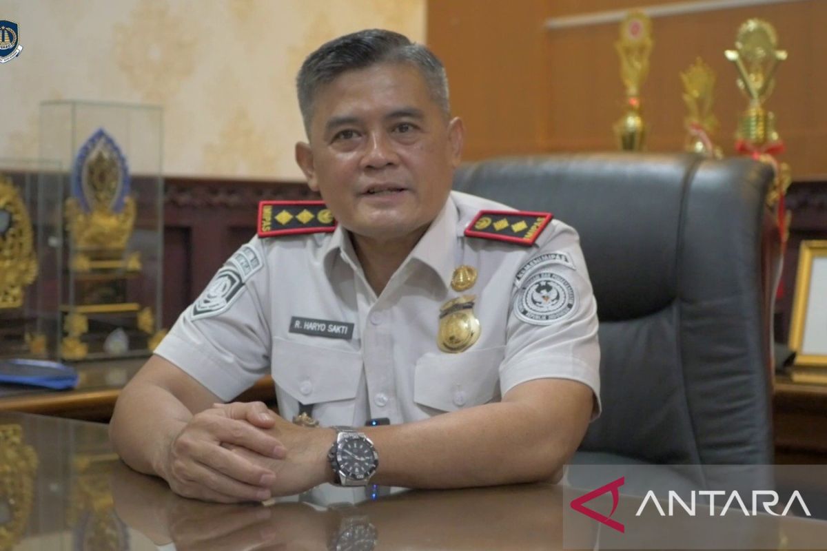 KPK menyita Rp6 miliar usai periksa Kepala Kanim Denpasar dan dua saksi lain