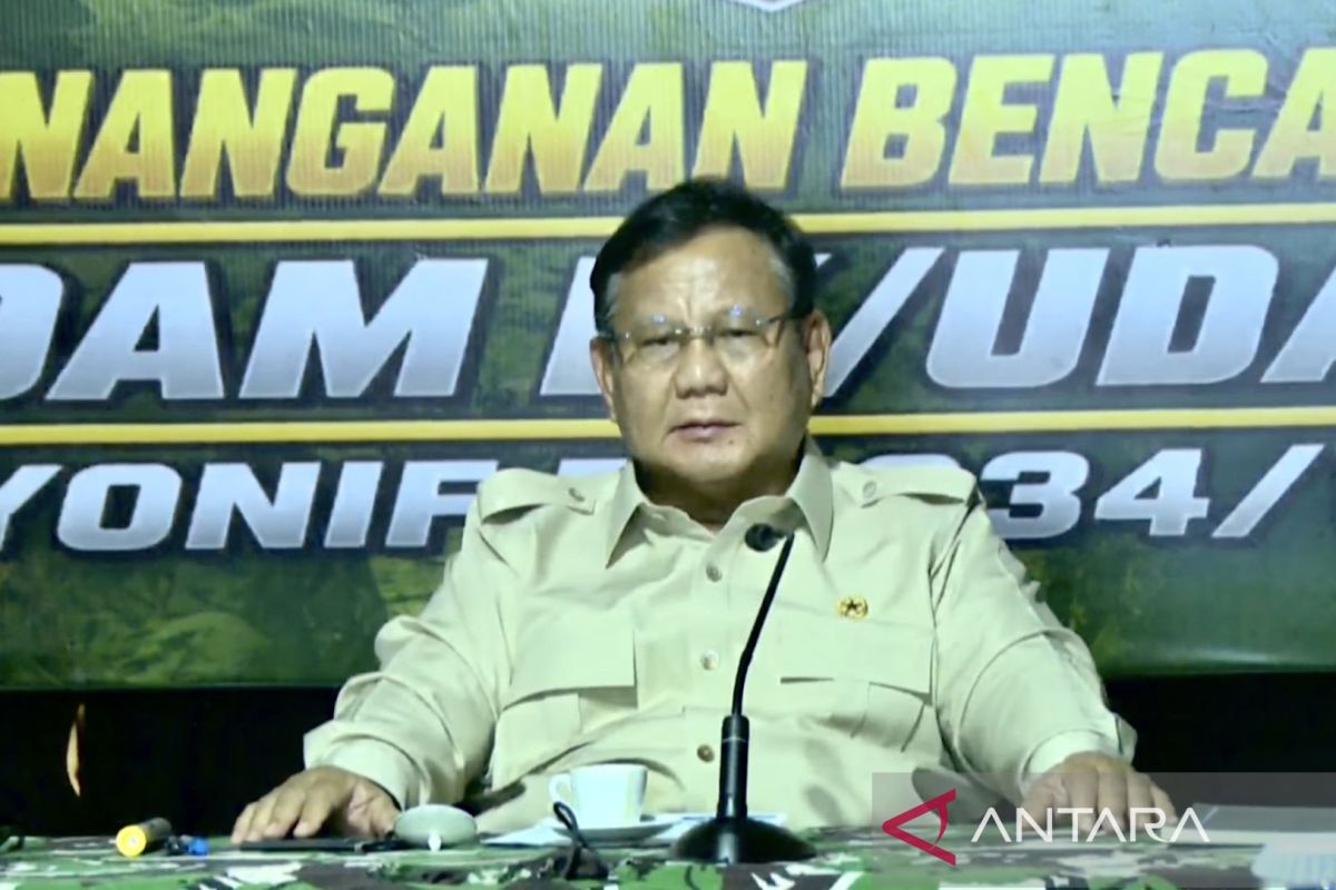 Prabowo langsung pimpin rapat penanganan dampak bencana begitu tiba di NTT