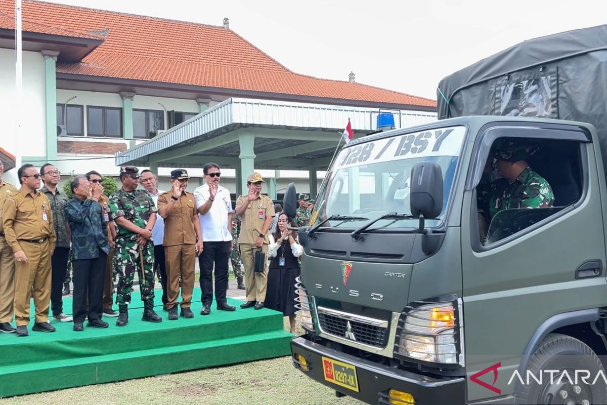 Korem 163/Wira Satya Gerakkan Bali Kirim Bantuan untuk NTT