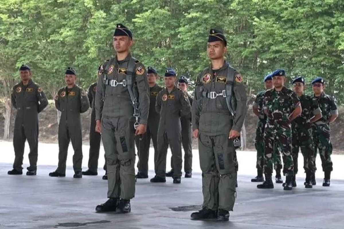 Dua penerbang Lanud Iswahjudi berhasil capai terbang solo