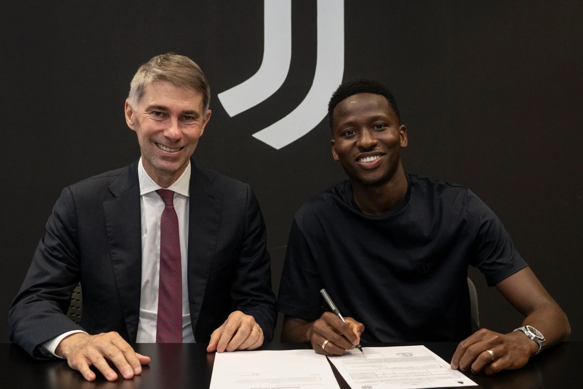 Juventus boyong Pape Matar Sarr dari Tottenham