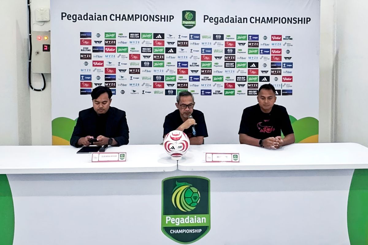 Ilustrasi berita Nasional: Pelatih De Red FC waspadai Persipura yang berburu kemenangan
