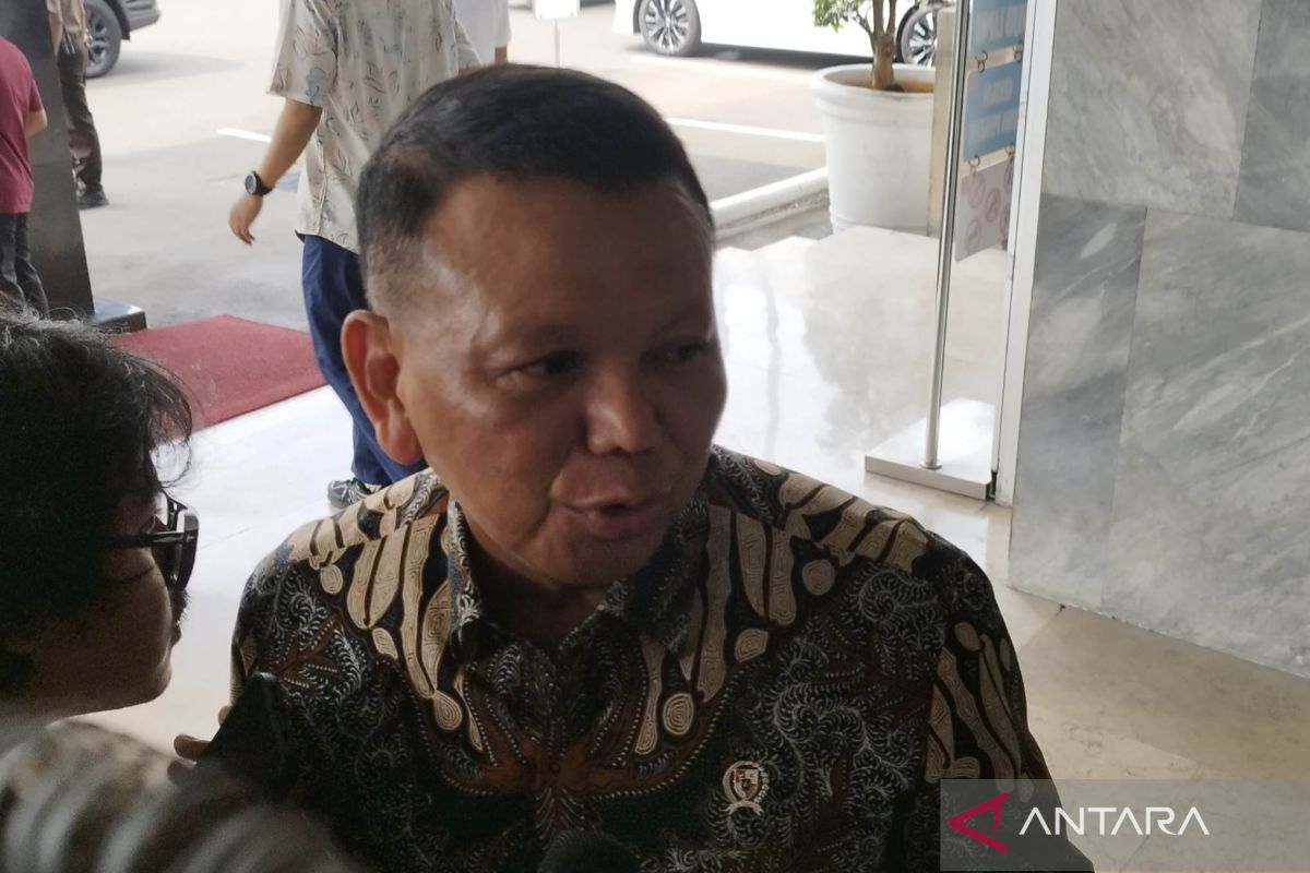 Wamensesneg pastikan belum ada surpres pergantian Panglima TNI — NadiKabar.com