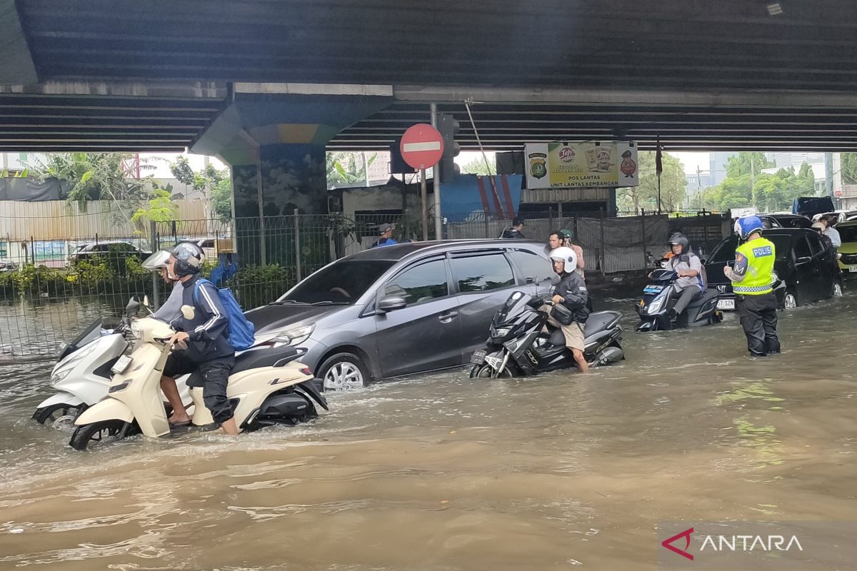 Pemkot Jakbar-Jasa Marga percepat eksekusi penanganan banjir di Kamal — NadiKabar.com
