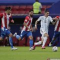 Argentina puncaki Grup A setelah menang tipis 1-0 atas Paraguay