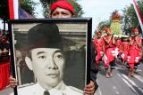 Cerita Bung Karno pernah berjualan kain di Ende