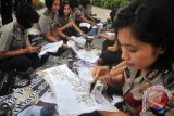 Batik Sebagai
