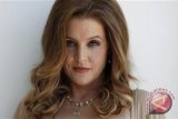 Lisa Marie Presley duet dengan Elvis dalam video terbaru