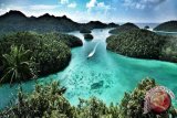 Raja Ampat dan Pulau Komodo Wisata Snorkeling Terbaik Dunia Versi CNN