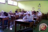  'Hantu' Pendidikan itu Bernama Ujian Nasional