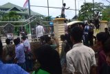Pengunjuk Rasa Kanwil Depag Sultra Nyaris Bentrok