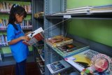 USAID latih fasilitator penggunaan buku bacaan berjenjang 