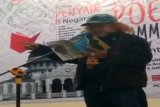 Isbedy Stiawan ZS Ikuti Pertemuan Penyair 8 Negara