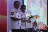 Ratusan Pendukung SDK-Kalma Protes Data KPU Sulbar
