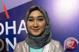 Tinggalkan Pashmina, Kerudung Segi Smpat Kembali Digandrungi