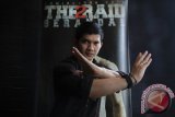 Aktor Iko Uwais hindari es teh manis