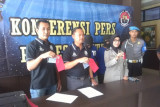 Polres tangkap tersangka pemalsuan dokumen rental mobil