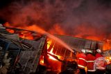 Kebakaran gudang mainan