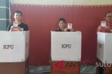 Bupati Sitaro Mencoblos di Tagulandang