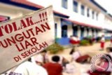 Ganjar bebastugaskan kepala SMKN 1 Sale karena pungli