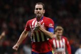 MU dan Tottenham bersaing boyong Diego Godin ke Inggris