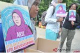 Tolak Eksekusi Baiq Nuril Maknun