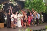 Melestarikan tradisi, merajut kebhinekaan