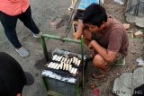 Bocah putus sekolah dan jualan gandos di Kudus dijamin biaya pendidikannya (VIDEO)