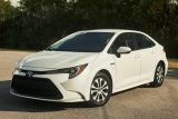 Prius bersaing dengan pendatang baru Corolla 2020