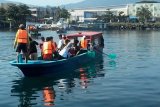 Istri Kapolri ikut angkat sampah di pantai