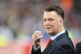 Van Gaal : tidak masuk akal jika Ajax dinobatkan sebagai juara