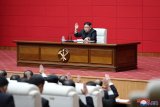 Kim Jong Un mengawal uji coba senjata taktis baru