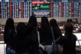 Saham  Filipina berakhir 0,94 persen lebih rendah