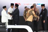 Menelisik kedua paslon dalam debat capres