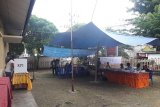 Gubernur Papua mencoblos di TPS 043 Argapura