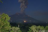 GUNUNG AGUNG ERUPSI