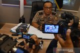 Densus 88 menangkap tiga teroris kelompok JAD