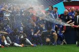 FA larang selebrasi semprot sampanye oleh para juara