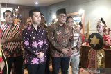 Emil Dardak dorong kreativitas seniman muda Jatim