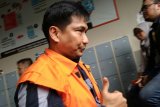 KPK mengamankan dokumen perdagangan gula saat geledah ruang Mendag